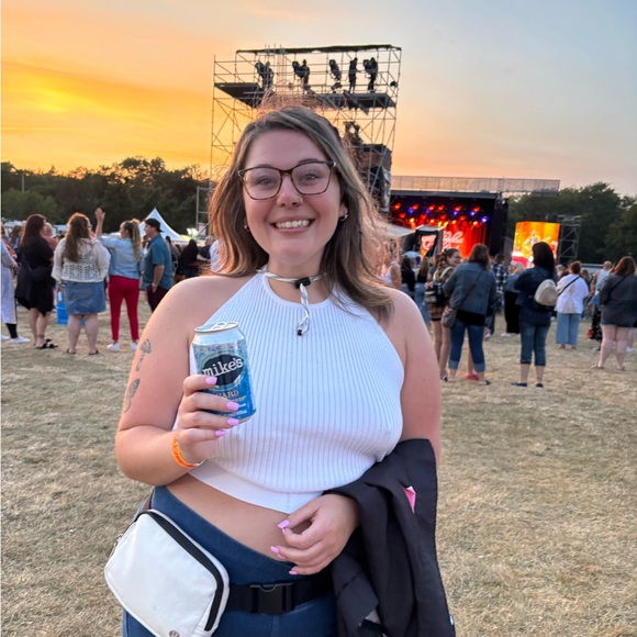 Nice to meet you :) - Picture 2 of 16